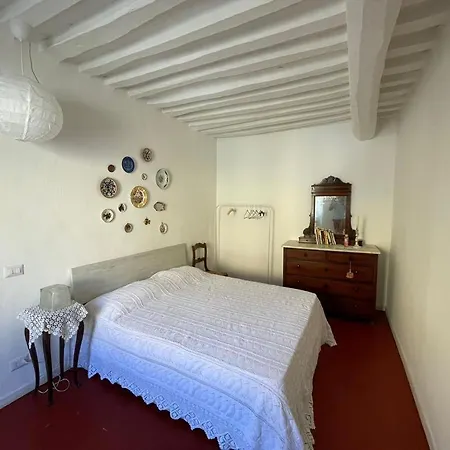 Casa Ophelia Pietrasanta
